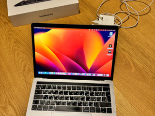 MacBook Pro 13, Touch Bar, 2,4GHz, 8GB, 512GB, A1989, Cutie