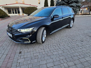 Volkswagen Passat foto 9