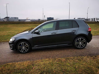 Volkswagen Golf foto 5