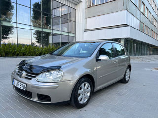 Volkswagen Golf foto 2