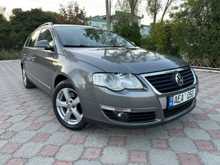 Volkswagen Passat foto 2