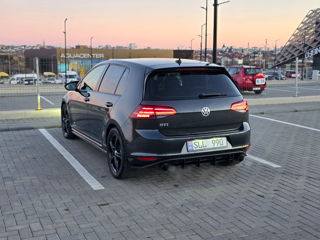 Volkswagen Golf foto 5