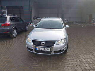 Volkswagen Passat foto 4