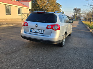 Volkswagen Passat foto 3