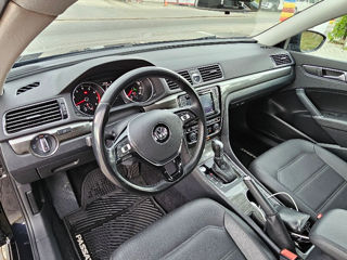 Volkswagen Passat foto 6