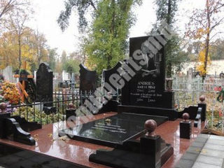 Monumente funerare din granit - rezistenta in timp - Monumente Premium foto 6