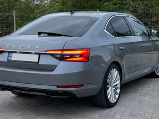 Skoda Superb foto 4