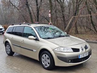 Renault Megane foto 3