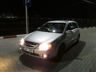 KIA Cerato foto 1