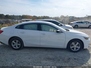 Chevrolet Malibu foto 12