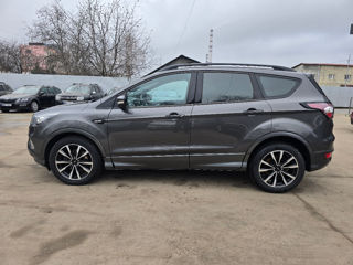 Ford Kuga foto 3