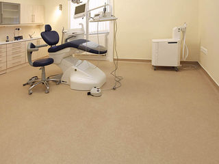 Linoleum omogen,eterogen,comercial,industrial,antibacterial,electroconductiv,medical,sport,lvt foto 5