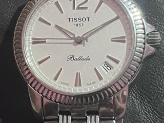 Мужские  , Женские Часы / Tissot /.