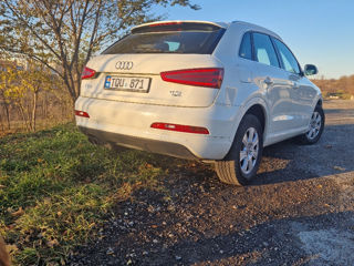 Audi Q3 foto 3