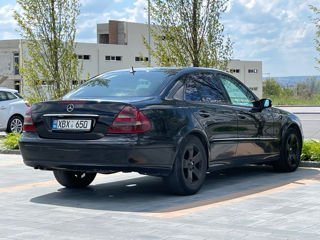 Mercedes E-Class foto 6