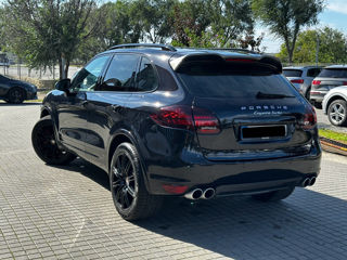 Porsche Cayenne foto 4