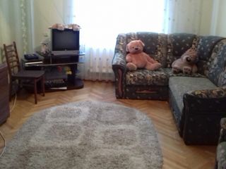 Apartament cu 3 odai, garaj cu subsol foto 5