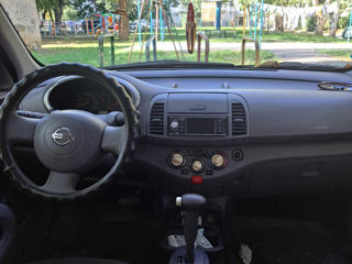 Nissan Micra foto 1