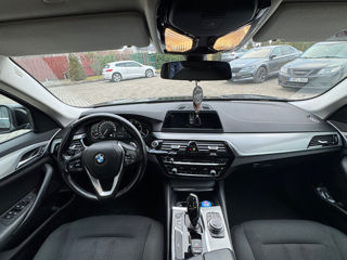 BMW 5 Series foto 4