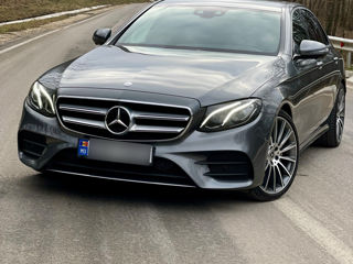 Mercedes E-Class foto 4