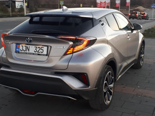 Toyota C-HR foto 6