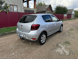 Dacia Sandero foto 3