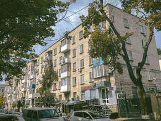 3-х комнатная квартира, 72 м², Центр, Кишинёв