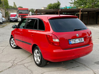 Skoda Fabia foto 3