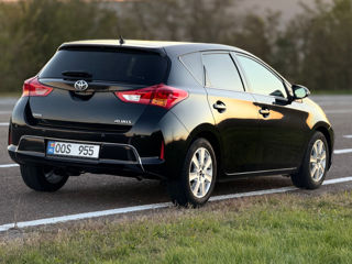 Toyota Auris foto 6