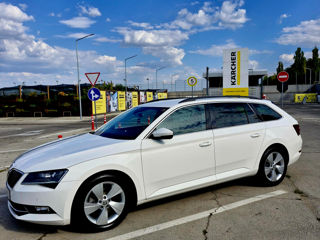 Skoda Superb foto 5