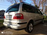 Ford Galaxy foto 3