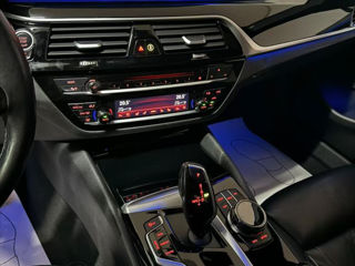 BMW 5 Series foto 3