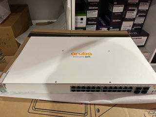 Aruba Instant On 1930 24-Port Gb Ethernet 24x 1G PoE (195W), 4X 1G/10G SFP+, L2+ Smart Switch foto 2