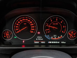 BMW 3 Series foto 8