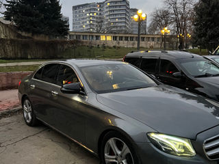 Mercedes E-Class foto 4