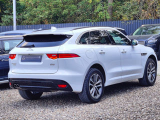 Jaguar F-PACE foto 4