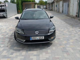 Volkswagen Passat foto 4