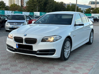 BMW 5 Series foto 1