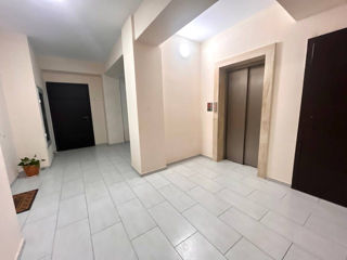 Apartament cu 2 camere, 70 m², Botanica, Chișinău foto 13