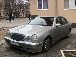 Mercedes E-Class