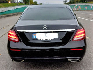 Mercedes E-Class foto 5