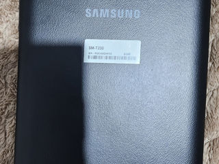 Samsung T230 foto 2