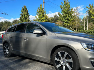 Volvo V60 foto 4