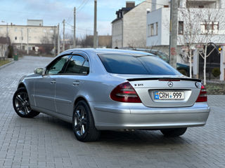 Mercedes E-Class foto 5