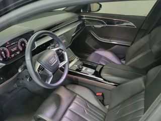 Audi A8 фото 8