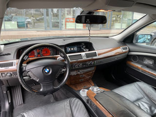 BMW 7 Series foto 5