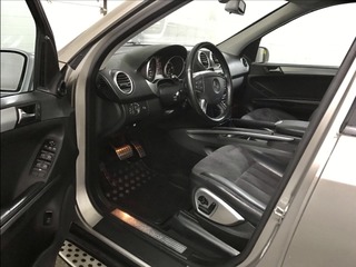 Mercedes ML Class foto 4