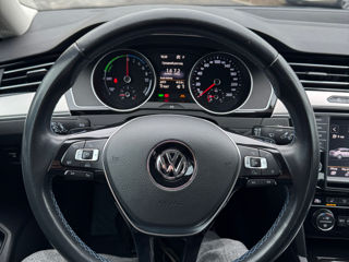 Volkswagen Passat foto 7