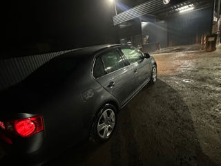 Volkswagen Jetta foto 6