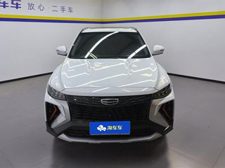 Geely Atlas foto 2